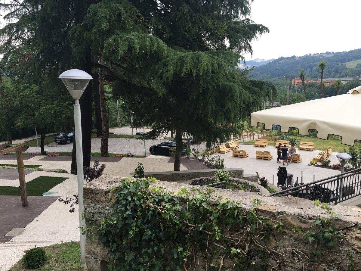 Villa Del Sasso ซาสโซ มาร์โคนิ ภายนอก รูปภาพ