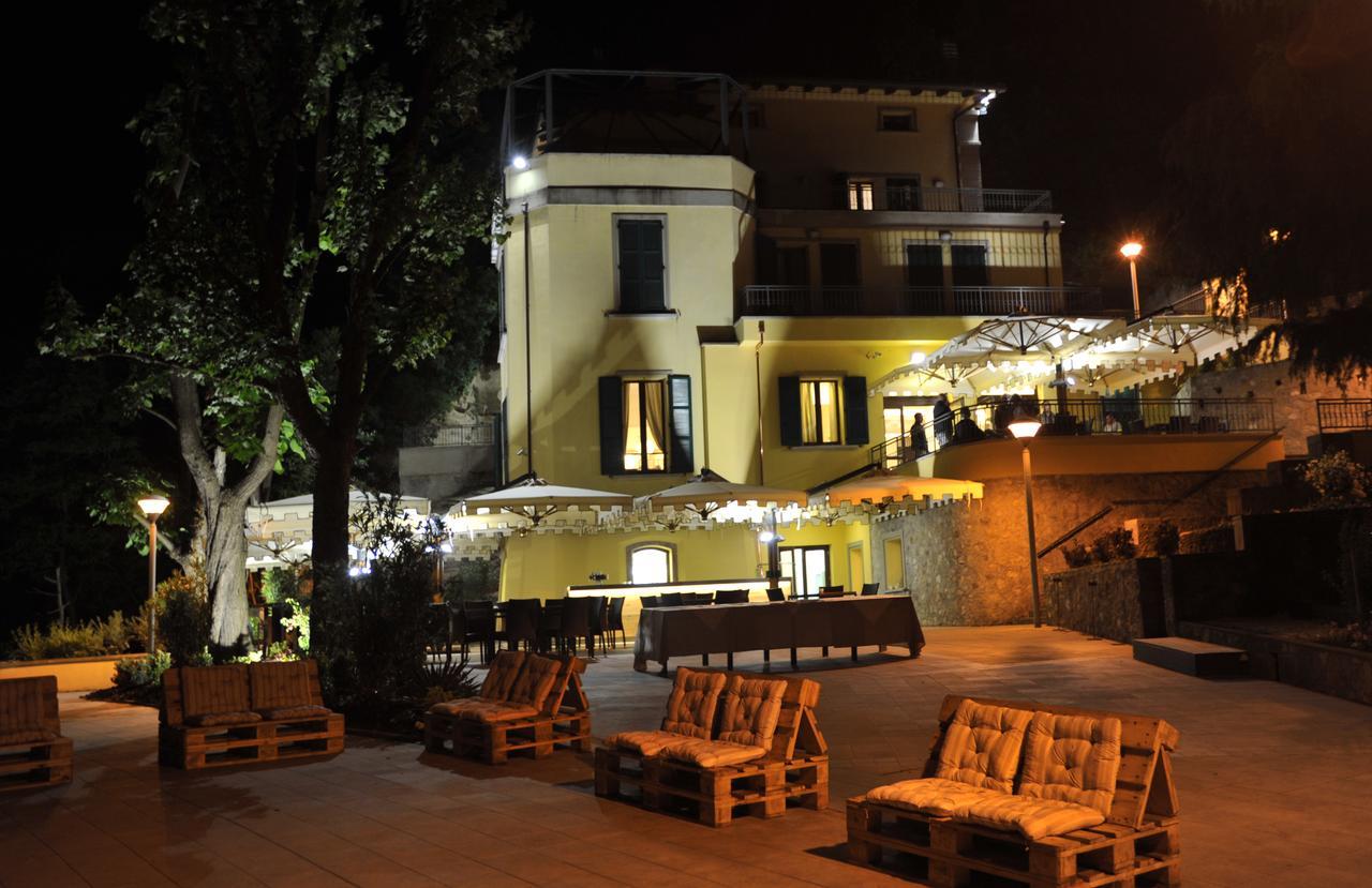 Villa Del Sasso ซาสโซ มาร์โคนิ ภายนอก รูปภาพ