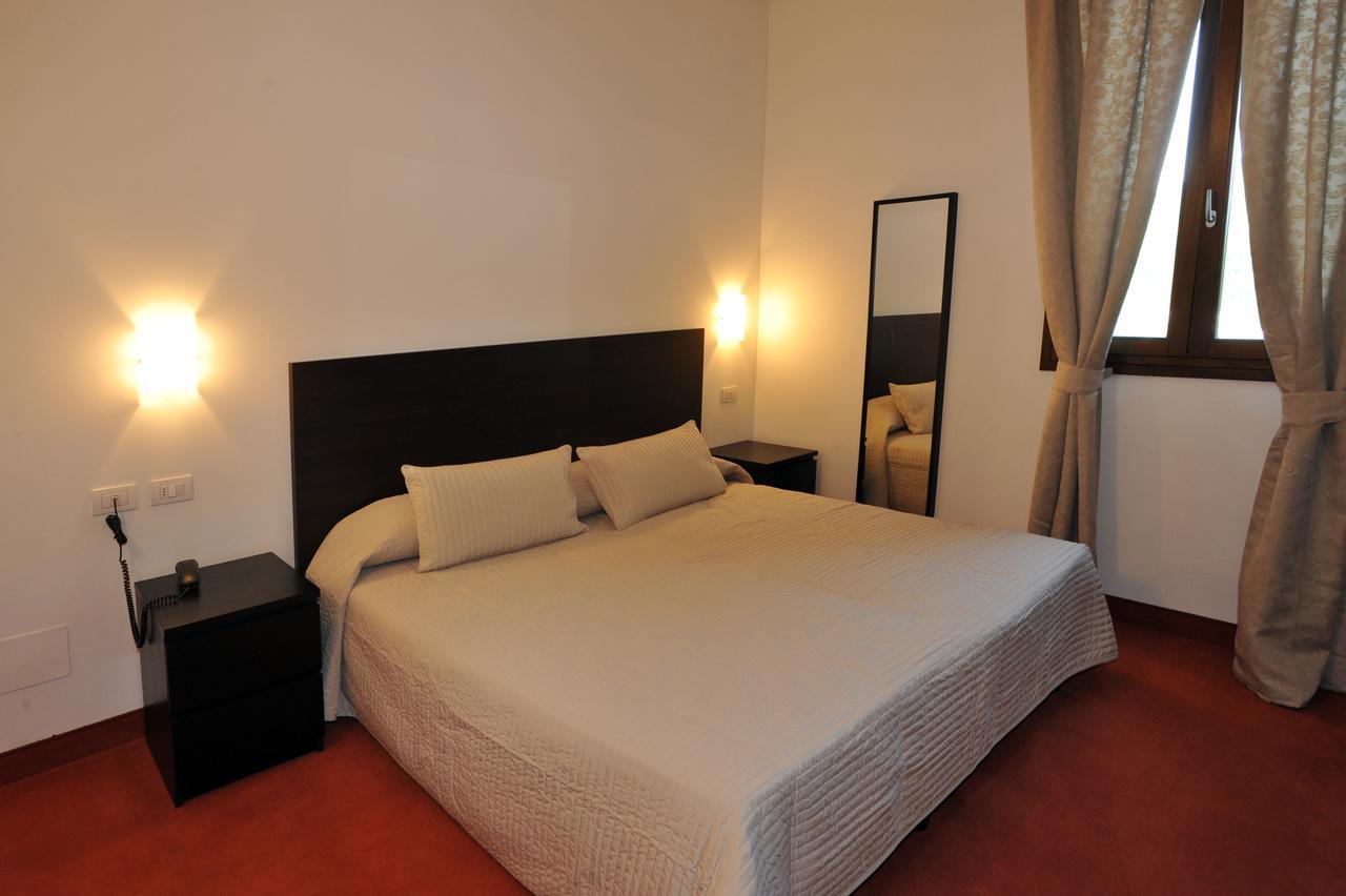 Villa Del Sasso ซาสโซ มาร์โคนิ ภายนอก รูปภาพ