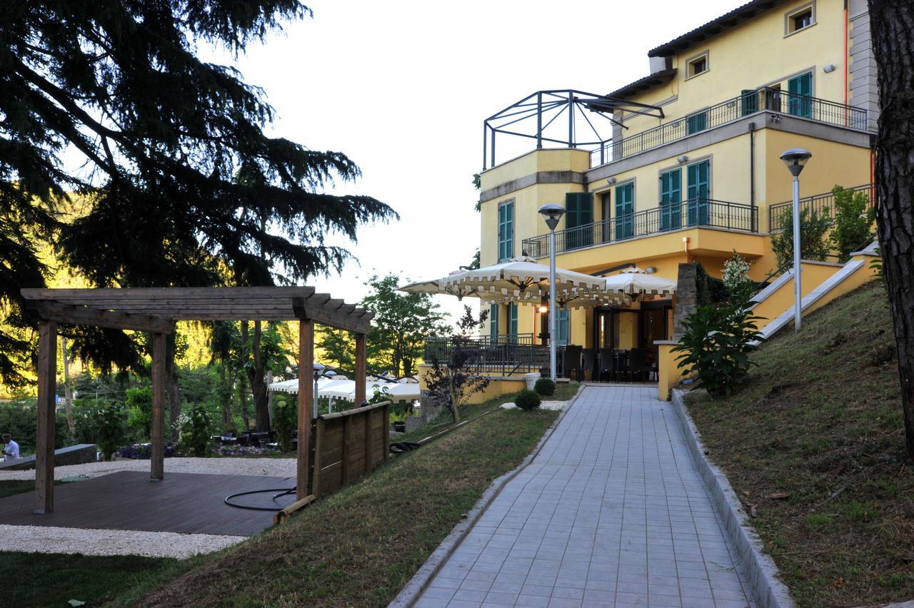 Villa Del Sasso ซาสโซ มาร์โคนิ ภายนอก รูปภาพ