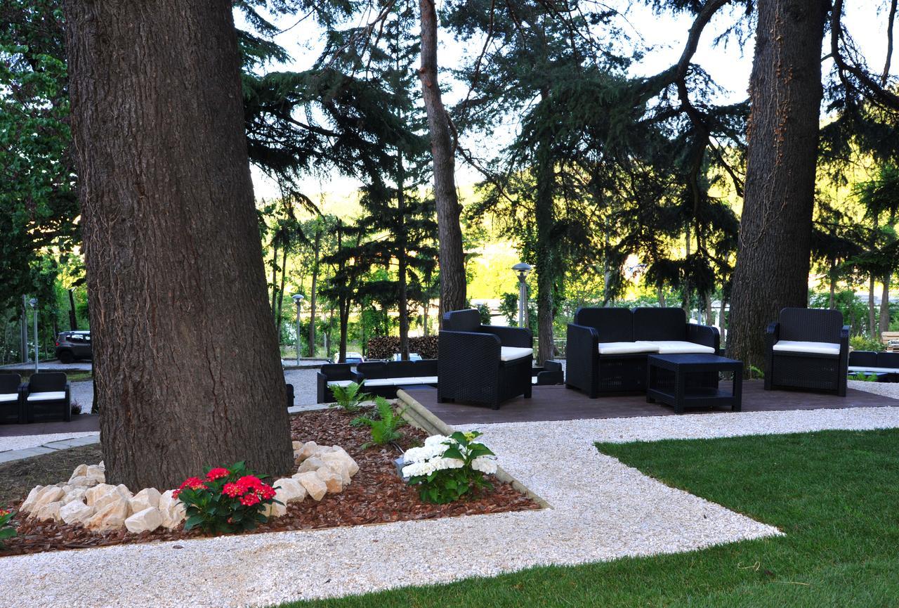 Villa Del Sasso ซาสโซ มาร์โคนิ ภายนอก รูปภาพ